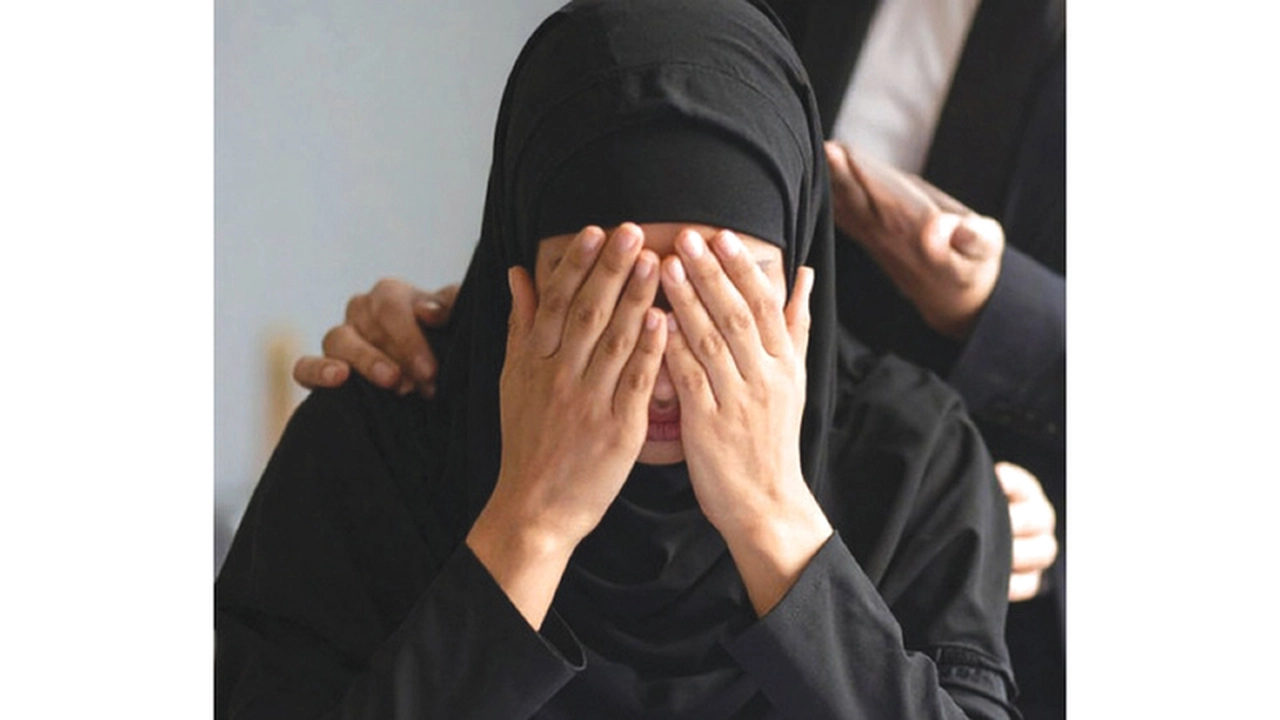 مواطن يتلف مزرعة ضخمة قبل تسليمها ميراثاً إلى شقيقته في واقعة صادمة